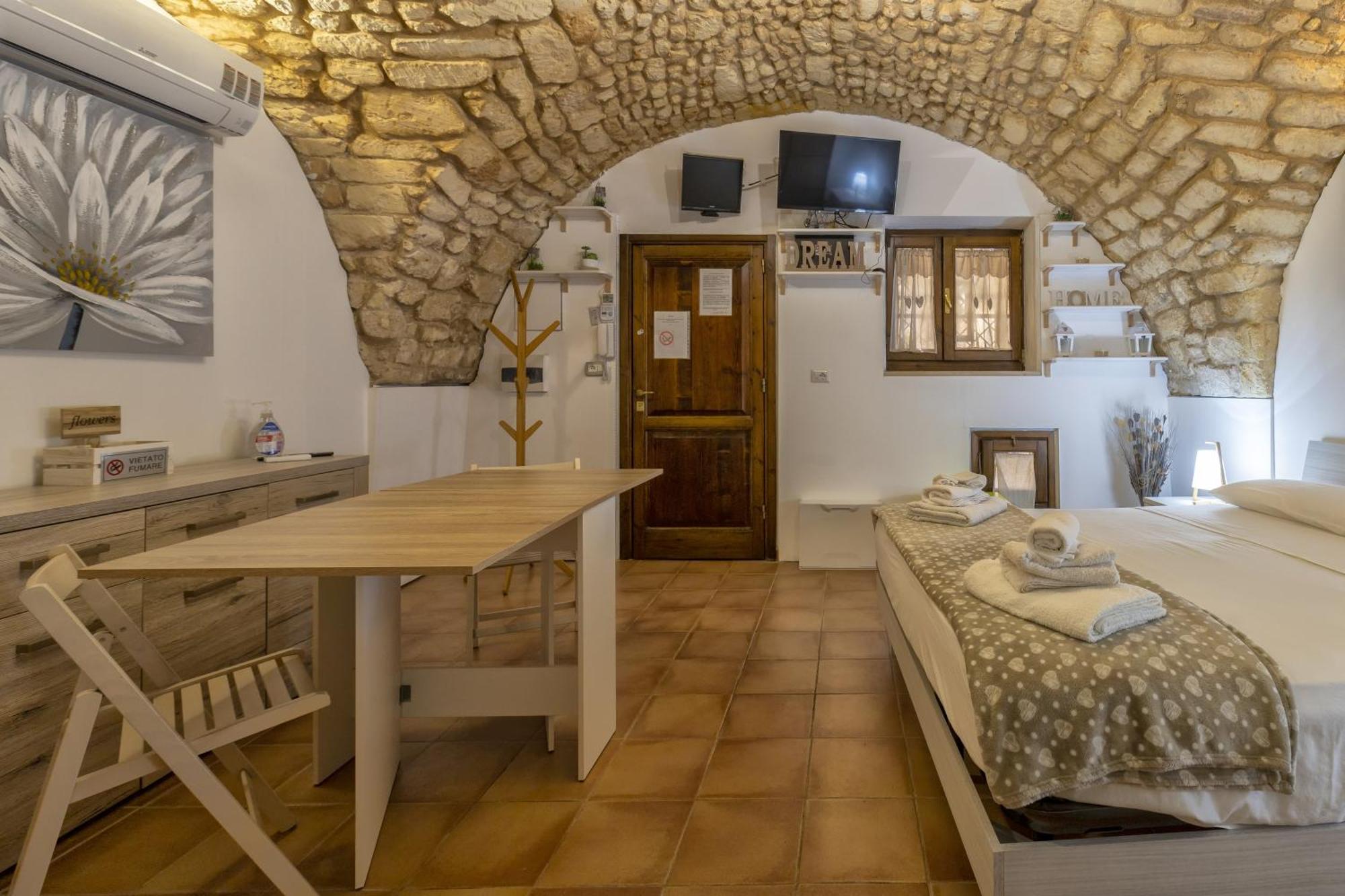 La Casetta Di Pietra Sassari Luaran gambar